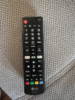 Televize LG 4K, 139cm - 4