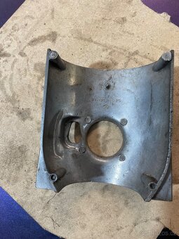 Kryt karburátoru ČZ - 4