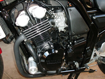 yamaha fzs 600 fazer - 4