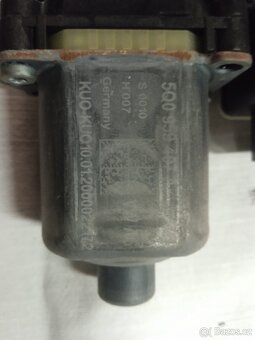 Motorky stahování oken Fabia 3. - 4