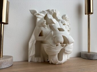 Socha lví hlavy svítící ve tmě – „You Are Lion“ - 4