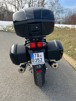 Yamaha FJR 1300A, najeto pouze 17.000 Km - 4