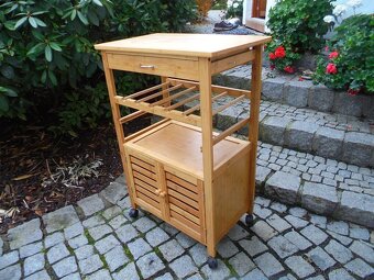 dřevěná kuchyňská skříňka - 4