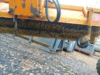 Koště Multicar - 4