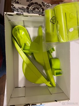 Dětský pracovní stůl naklápěcí - 4