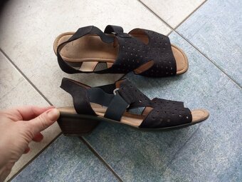 Dámská a pánská obuv-vel. 41 - 4