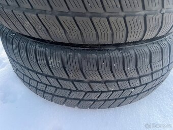 Zimní pneu 205/55 r16 sada. - 4