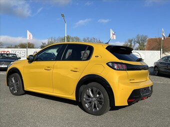 Peugeot e-208 Allure, 100Kw,50KWh,Navi,Kamera,LED.vč.DPH - 4