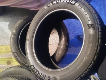 275/50/20 Michelin alpin 5 zimní pneu 2ks - 4