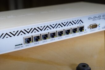 2x Mikrotik CCR1036-8G-2S+ - 4