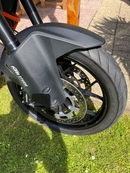 KTM 1050 Adventure 19tKm 1.maj. - 4