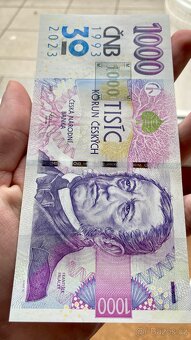 1000 Kč s přítiskem M01 - 4