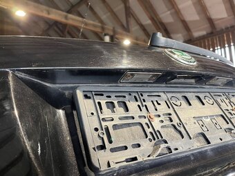 Prodám kufrové dveře Fabia I combi - 4