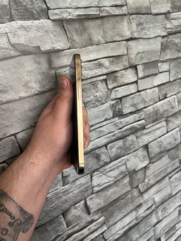 iPhone 12 pro Max - 4