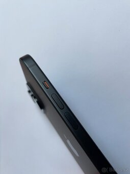 Nový iPhone 15 · 128GB + USB-C - 4