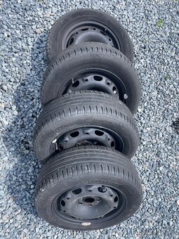 Kola 185/60 R 14 Nokian Fabia 1 - 4