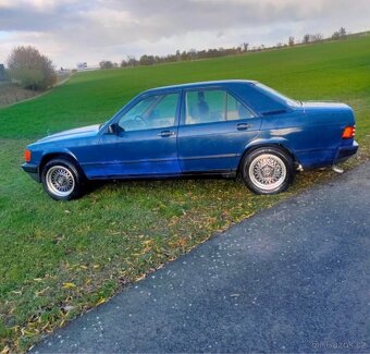 Mercedes-Benz 190E - 4