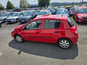 Clio 1,2i 48KW 2010 ČR 87tkm, klima, rádio, SERVO, STK, - 4