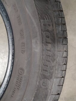 Prodám pneu 235/65 R 16C - 4