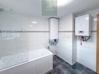 Pronájem prostorného bytu 3+1, 85 m² s parkovacím místem - 4