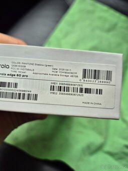 Motorola edge 60 Pro 12GB/512GB - 4