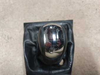 Škoda Octavia II - řadící páka 6q Edition 100 - 4