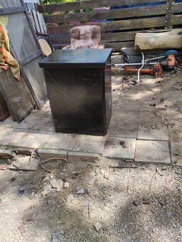 PRODÁM ŠICÍ STROJ MINERVA - 4