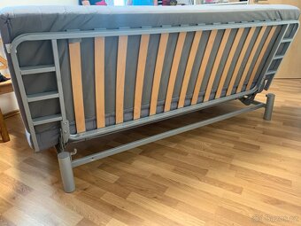 Rozkládací pohovka IKEA BEDDINGE - 4