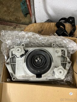 Honda CBR 600f3 1995-98 přední světlo - 4