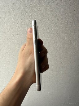 iPhone XR 128gb 100% baterie - 4