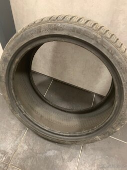 Zimní nexen 215/4017 - 4