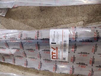 zadní ramena Jeep WK2 - 4