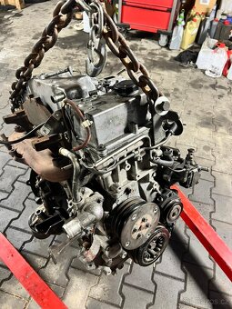 MOTOR M4C MITSUBISHI PAJERO 3,2 V6 125kW DIESEL - 4