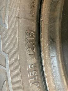 Toyota Yaris 3 plechy - 4