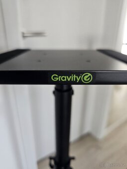Stojany na reproduktory Gravity SP 3202 VT - 4