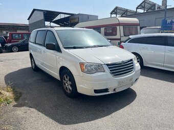 Chrysler Grand Voyager 2.8 CRDI, 7 sedaček, automat - 4