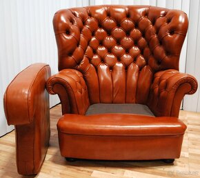 CHESTERFIELD-KŘESLO-KUZE-zn.-WADE-ANGLIE - 4
