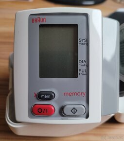 Tlakoměr BRAUN - 4