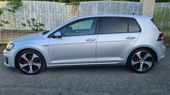 VOLKSWAGEN GOLF 7 GTI - 2,0TSi 162kW - Manuál - 4