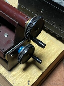 Modelářský soustruh - 4