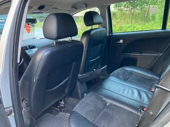Ford Mondeo - 4