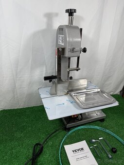 Elektrická pásová pila na maso 650W - 4
