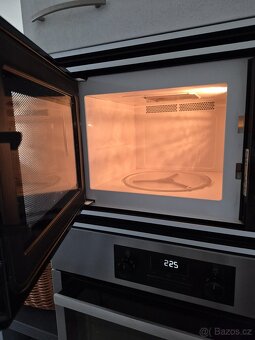 Mikrovlnná trouba AEG - 4