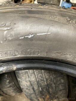 Zimní pneu Nexen 225/55r17 - 4
