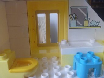 LEGO® DUPLO® 10929 Domeček na hraní - 4
