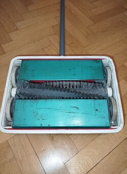 Retro ruční vysavač Samolux 2 - 4