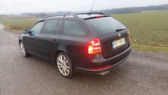 Škoda Octavia Combi RS TDI - 4