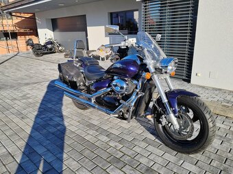 Suzuki M800 Intruder - 4