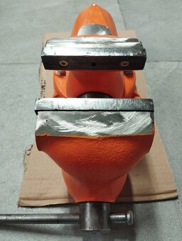 Svěrák York 125 - 4