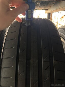 225/50 r17 - 4